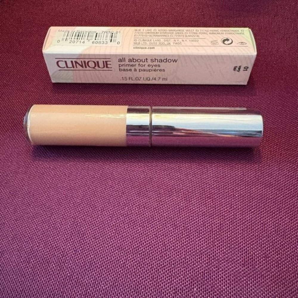 Clinique All About Shadow Primer for Eyes – 01 Very Fair {NWT}